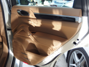 ポルシェ カイエン 2014年モデル　ベース　EUR-GTエアロ　ES22inアルミ　ESダウンサス　ESスポーツマフラー　 中古車