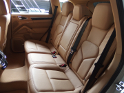 ポルシェ&nbsp;カイエン&nbsp;ワンオーナー　正規ディーラー車　右ハンドル　ベージュレザー&nbsp;中古車