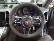 ポルシェ カイエン GTS スポーツクロノパッケージ　正規ディーラー車　アダプティブクルーズコントロール　右ハンドル　スポーツエキゾースト　LEDヘッドライト 中古車