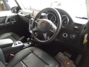 メルセデスベンツ&nbsp;Gクラス&nbsp;G350 ブルーテック　正規ディーラー車　右ハンドル　サンルーフ ディストロニックプラス　ブラックレザーシート&nbsp;中古車