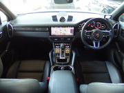 ポルシェ カイエン S スポーツクロノパッケージ　正規ディーラー車　ワンオーナー　パノラマサンルーフ  エアサス　純正21inアルミ　リアアスクルステアリング 中古車