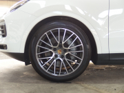 ポルシェ カイエン S スポーツクロノパッケージ　正規ディーラー車　ワンオーナー　パノラマサンルーフ  エアサス　純正21inアルミ　リアアスクルステアリング 中古車