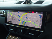 ポルシェ カイエン S スポーツクロノパッケージ　正規ディーラー車　ワンオーナー　パノラマサンルーフ  エアサス　純正21inアルミ　リアアスクルステアリング 中古車