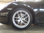 ポルシェ&nbsp;718 ケイマン&nbsp;正規ディーラー車　ブラックレザーシート　純正ナビ　バックカメラ　電動格納ミラー　オートライト  パークトロニック　純正アルミ&nbsp;中古車