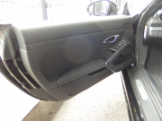 ポルシェ&nbsp;718 ケイマン&nbsp;正規ディーラー車　ブラックレザーシート　純正ナビ　バックカメラ　電動格納ミラー　オートライト  パークトロニック　純正アルミ&nbsp;中古車