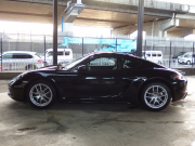 ポルシェ&nbsp;718 ケイマン&nbsp;正規ディーラー車　ブラックレザーシート　純正ナビ　バックカメラ　電動格納ミラー　オートライト  パークトロニック　純正アルミ&nbsp;中古車