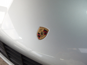 ポルシェ マカン S PDK 正規ディーラー車　右ハンドル　走行2.5万キロ台　Dメモリー付きパワーシート　純正ナビ・TV  バックカメラ 中古車