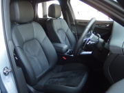 ポルシェ マカン S PDK 正規ディーラー車　右ハンドル　走行2.5万キロ台　Dメモリー付きパワーシート　純正ナビ・TV  バックカメラ 中古車