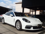 ポルシェ&nbsp;パナメーラ スポーツツーリスモ&nbsp;4　正規ディーラー車　PDK　パノラマサンルーフ　エアサス　&nbsp;中古車