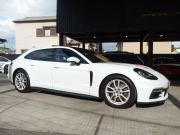 ポルシェ&nbsp;パナメーラ スポーツツーリスモ&nbsp;4　正規ディーラー車　PDK　パノラマサンルーフ　エアサス　&nbsp;中古車