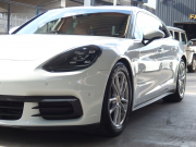 ポルシェ&nbsp;パナメーラ スポーツツーリスモ&nbsp;4　正規ディーラー車　PDK　パノラマサンルーフ　エアサス　&nbsp;中古車