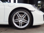 ポルシェ 911(Type991.2) 正規ディーラー車　右ハンドル　純正ナビCarPlay付き　社外バックカメラ　純正19インチアルミ　 中古車