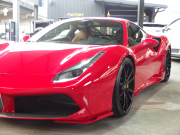 フェラーリ 488GTB 新車並行　ロベルタフロントリフター　フォージーアート21/22インチアルミ　ES可変バルブマフラー　ESエアロニウム（F /Sカナード） 中古車