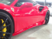 フェラーリ 488GTB 新車並行　ロベルタフロントリフター　フォージーアート21/22インチアルミ　ES可変バルブマフラー　ESエアロニウム（F /Sカナード） 中古車