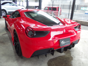 フェラーリ 488GTB 新車並行　ロベルタフロントリフター　フォージーアート21/22インチアルミ　ES可変バルブマフラー　ESエアロニウム（F /Sカナード） 中古車
