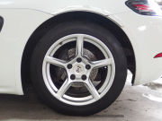 ポルシェ&nbsp;718 ボクスター&nbsp;スポーツクロノパッケージ　正規ディーラー車　右ハンドル　シートヒーター  オートエアコン　純正ナビ　社外地デジチューナー&nbsp;中古車