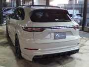 ポルシェ カイエン スポーツクロノパッケージ　EUR-GTエアロ　社外22in クレヨンオールペイント　エントリードライブ  CarPlay エアサス 中古車