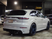 ポルシェ カイエン スポーツクロノパッケージ　EUR-GTエアロ　社外22in クレヨンオールペイント　エントリードライブ  CarPlay エアサス 中古車