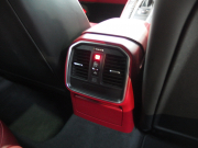 ポルシェ マカン S スポーツクロノパッケージ　正規ディーラー車　スマートキー　フロント左右シートヒーター   オールレザーインテリア 中古車