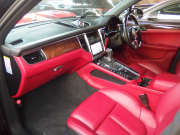 ポルシェ マカン S スポーツクロノパッケージ　正規ディーラー車　スマートキー　フロント左右シートヒーター   オールレザーインテリア 中古車