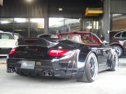 ポルシェ 911(Type997) カレラSカブリオレ　スポーツクロノPKG レッドレザー インテリア　ES可変バルブマフラー　社外ダックテール 中古車