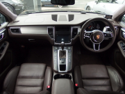 ポルシェ&nbsp;マカン&nbsp;ターボ 　正規D車　PDK　純正21inアルミ　オールレザーインテリア　アダプティブスポーツシート&nbsp;中古車