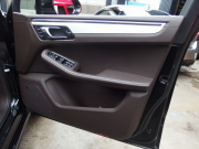 ポルシェ&nbsp;マカン&nbsp;ターボ 　正規D車　PDK　純正21inアルミ　オールレザーインテリア　アダプティブスポーツシート&nbsp;中古車