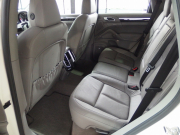 ポルシェ カイエン 正規ディーラー車　右ハンドル EUR-GTエアロ　ESローダウンサス　社外22インチアルミ 中古車