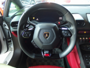 ランボルギーニ&nbsp;ウラカン&nbsp;LP610-4　スパイダー　正規ディーラー車　左ハンドル　純正20インチアルミ　フロントリフター　シートヒーター&nbsp;中古車