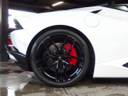 ランボルギーニ&nbsp;ウラカン&nbsp;LP610-4　スパイダー　正規ディーラー車　左ハンドル　純正20インチアルミ　フロントリフター　シートヒーター&nbsp;中古車