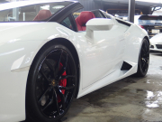 ランボルギーニ&nbsp;ウラカン&nbsp;LP610-4　スパイダー　正規ディーラー車　左ハンドル　純正20インチアルミ　フロントリフター　シートヒーター&nbsp;中古車