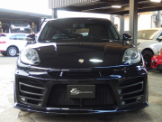 ポルシェ&nbsp;マカン&nbsp;ターボ　EUR-GTエアロ　ES22インチアルミホイール　ESダウンサス　スポーツクロノPKG&nbsp;中古車