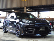 ポルシェ&nbsp;マカン&nbsp;ターボ　EUR-GTエアロ　ES22インチアルミホイール　ESダウンサス　スポーツクロノPKG&nbsp;中古車