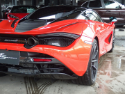 マクラーレン 720S 正規ディーラー車 右ハンドル スポーツエキゾースト フロントリフトシステム 純正鍛造アルミホイール 中古車
