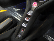 マクラーレン 720S 正規ディーラー車 右ハンドル スポーツエキゾースト フロントリフトシステム 純正鍛造アルミホイール 中古車
