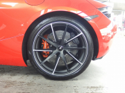 マクラーレン 720S 正規ディーラー車 右ハンドル スポーツエキゾースト フロントリフトシステム 純正鍛造アルミホイール 中古車