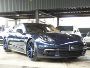 ポルシェ&nbsp;パナメーラ&nbsp;正規ディーラー車　社外22インチアルミ　エアサス　LEDヘッドライト　ポルシェエントリドライブ&nbsp;中古車