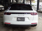 ポルシェ&nbsp;パナメーラ スポーツツーリスモ&nbsp;4S 正規ディーラー車 純正19インチアルミ エアサス LEDヘッドライト パノラマルーフ&nbsp;中古車
