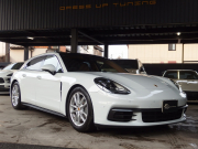 ポルシェ&nbsp;パナメーラ スポーツツーリスモ&nbsp;4S 正規ディーラー車 純正19インチアルミ エアサス LEDヘッドライト パノラマルーフ&nbsp;中古車