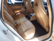 ポルシェ&nbsp;パナメーラ スポーツツーリスモ&nbsp;4S 正規ディーラー車 純正19インチアルミ エアサス LEDヘッドライト パノラマルーフ&nbsp;中古車