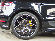 ポルシェ&nbsp;マカン&nbsp;S　EUR-GTエアロ　ESダウンサス　ES22インチアルミ&nbsp;中古車