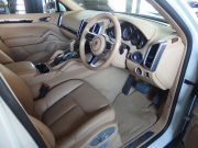 ポルシェ&nbsp;カイエン&nbsp;S　スポーツクロノPKG　ポルシェエントリドライブ　シートヒーター　BOSE&nbsp;中古車