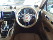 ポルシェ&nbsp;カイエン&nbsp;S　スポーツクロノPKG　ポルシェエントリドライブ　シートヒーター　BOSE&nbsp;中古車