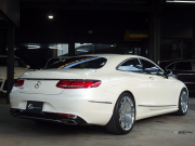 メルセデスベンツ&nbsp;Sクラス&nbsp;S550クーペ　正規D車　右ハンドル　マイバッハ純正20インチアルミホイール　ロワリングキット&nbsp;中古車