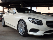 メルセデスベンツ&nbsp;Sクラス&nbsp;S550クーペ　正規D車　右ハンドル　マイバッハ純正20インチアルミホイール　ロワリングキット&nbsp;中古車