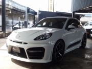 ポルシェ&nbsp;マカン&nbsp;S　正規ディーラー車　EUR-GTエアロ　ESダウンサス　ES22インチアルミホイール　スポクロPKG&nbsp;中古車