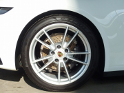 ポルシェ 911(Type992) カレラ　正規ディーラー車　右ハンドル　スポーツクロノPKG　BOSE　スポーツテールパイプ 中古車