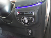 メルセデスベンツ&nbsp;Gクラス&nbsp;G400d　メーカー保証継承R8/7月迄　右ハンドル　AMGラインPKG　ラグジュアリーPKG&nbsp;中古車