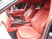 アストンマーティン&nbsp;DBX&nbsp;正規ディーラー車　右ハンドル&nbsp;中古車