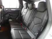 ポルシェ&nbsp;カイエン&nbsp;S　正規ディーラー車　右ハンドル　&nbsp;中古車